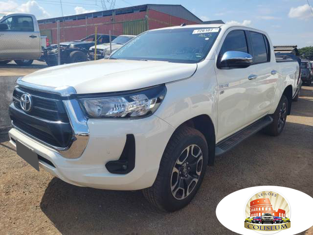 TOYOTA HILUX 2.7 21/21