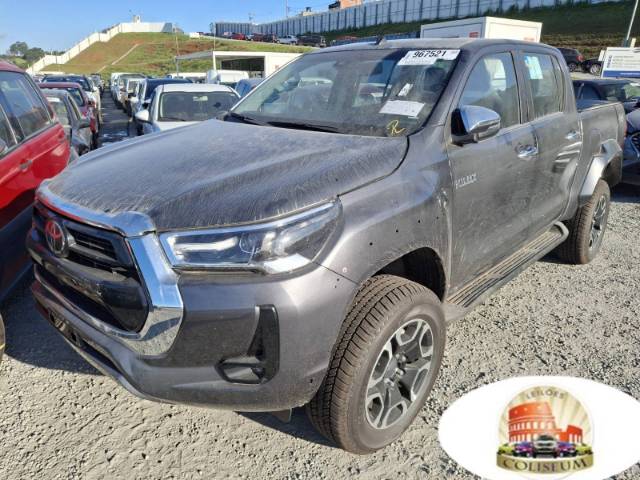 TOYOTA HILUX 2.8 24/25